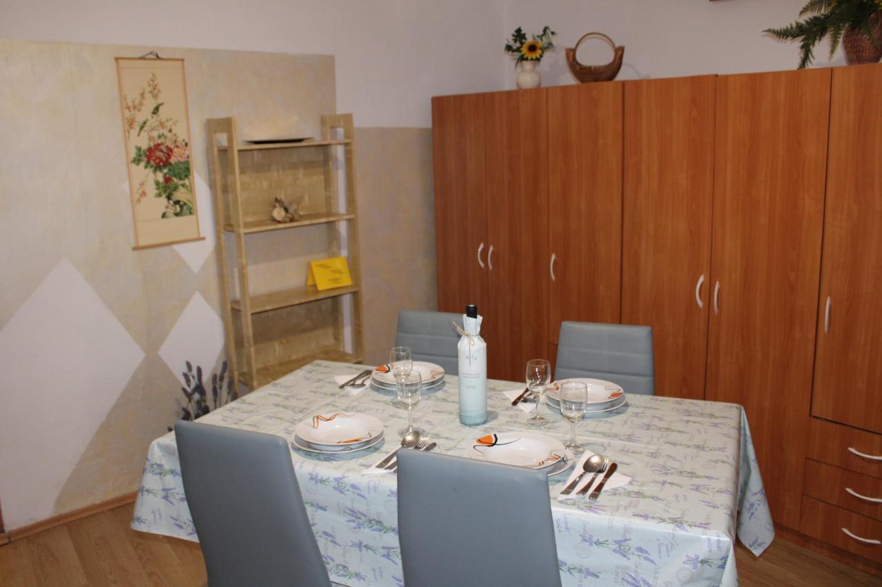 Apartment Retro III Koper Extérieur photo